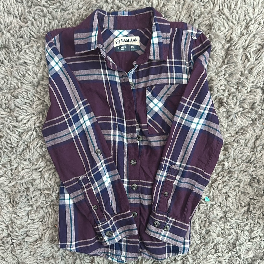 Magellan Outdoors Classic Button up long sleeve